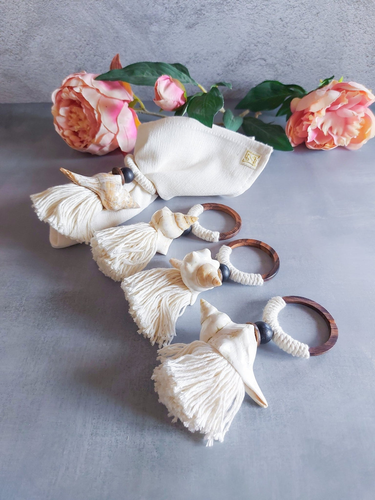 Coastal Napkin Rings with Shell, Wooden Ring and Cotton Tassel - Set of 4 - Zapurah - Home Decor - www.zapurah.com